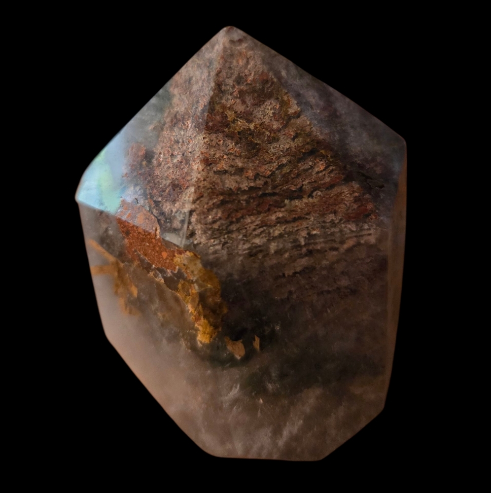 Thousand Layer Garden Quartz Point Tower New
